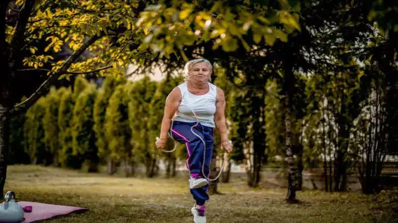 10 Fitness tips for women over 45: Avoid these pitfalls