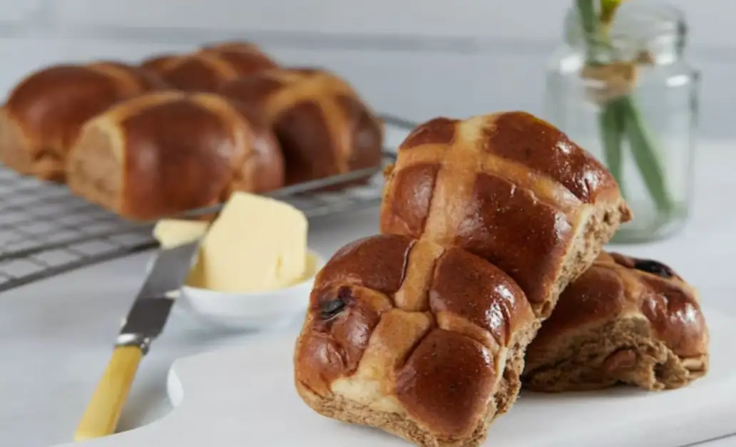 hot cross buns