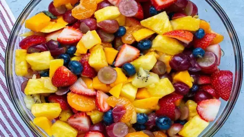 6 Fruits to satisfy your sugar cravings naturally