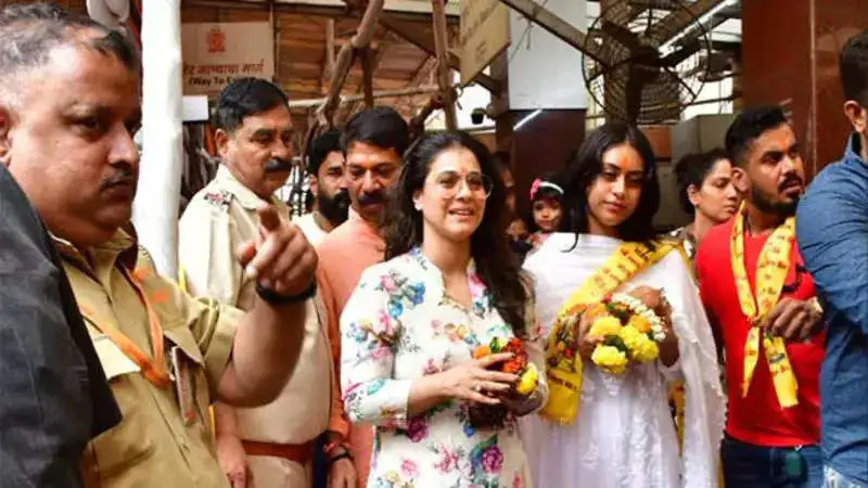 Nysa Devgan gets brutally trolled for wearing a traditional outfit at Siddhivinayak Temple