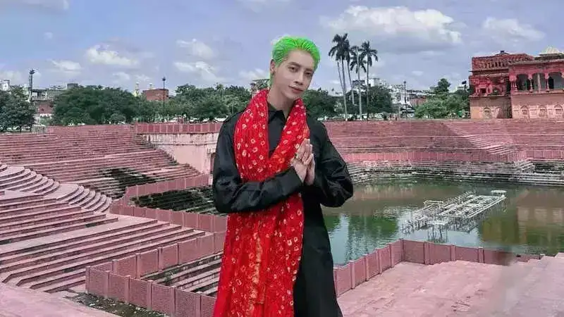 K-Pop singer Aoora on India visit: I want to celebrate Diwali and Holi in India