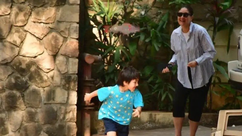 Kareena Kapoor runs behind Taimur, tries to catch him as they play at their Mumbai home