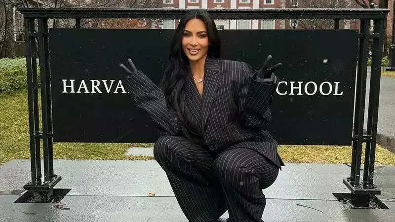 Kim Kardashian speaks at Harvard Business School: “I’m so proud of Skims”