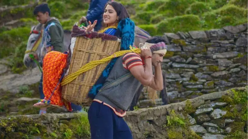 Sushant Singh Rajput, Sara Ali Khan's Kedarnath clocks 4 years. 3 reasons we love the film