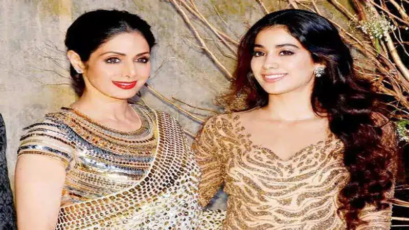 Janhvi Kapoor misses her mother Sridevi on Mother’s Day; shares throwback pictures