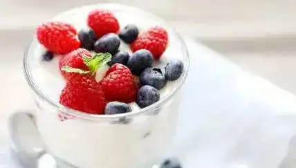 Greek Yogurt with Berries