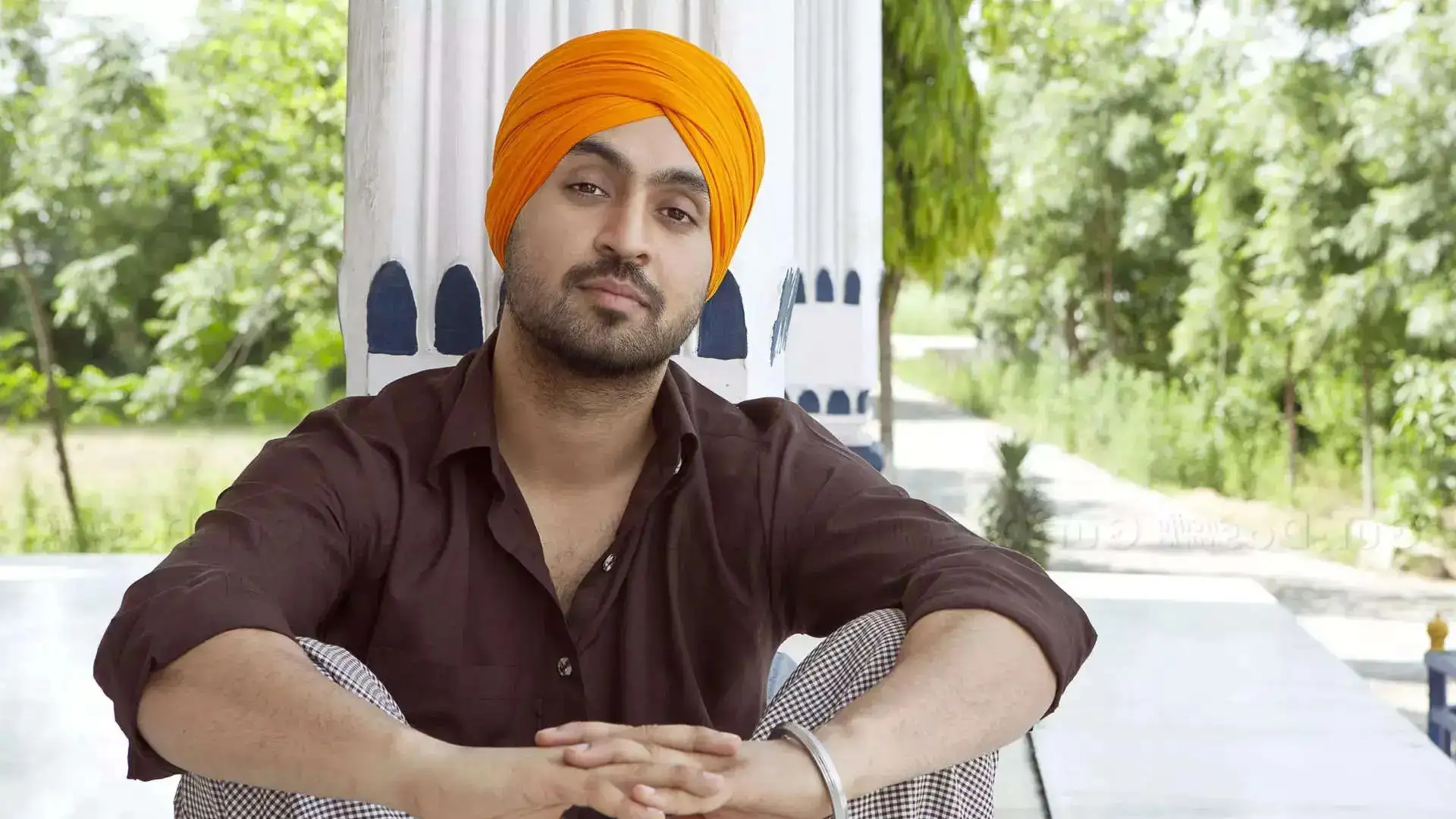 wallpapersden.com_diljit-dosanjh-latest-pics_1920x1080