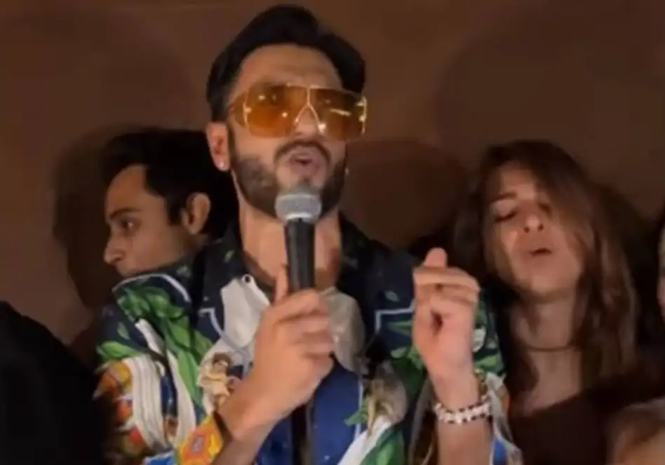 Ranveer Singh raps at private party in Mumbai