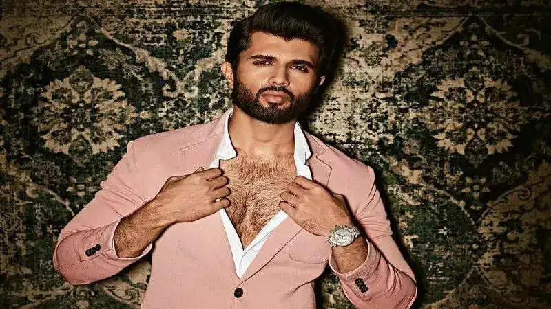 Vijay Deverakonda gets emotional on his fans' experience of 'Devera Santa' trip to Manali, shares video on social media