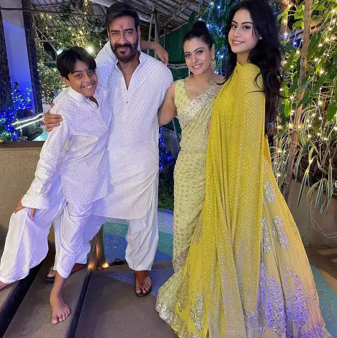 kajol, ajay devgn, nysa and yug