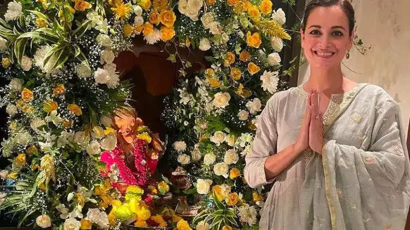 See how B-town celebs celebrate an environmental friendly Ganesh Chaturthi!