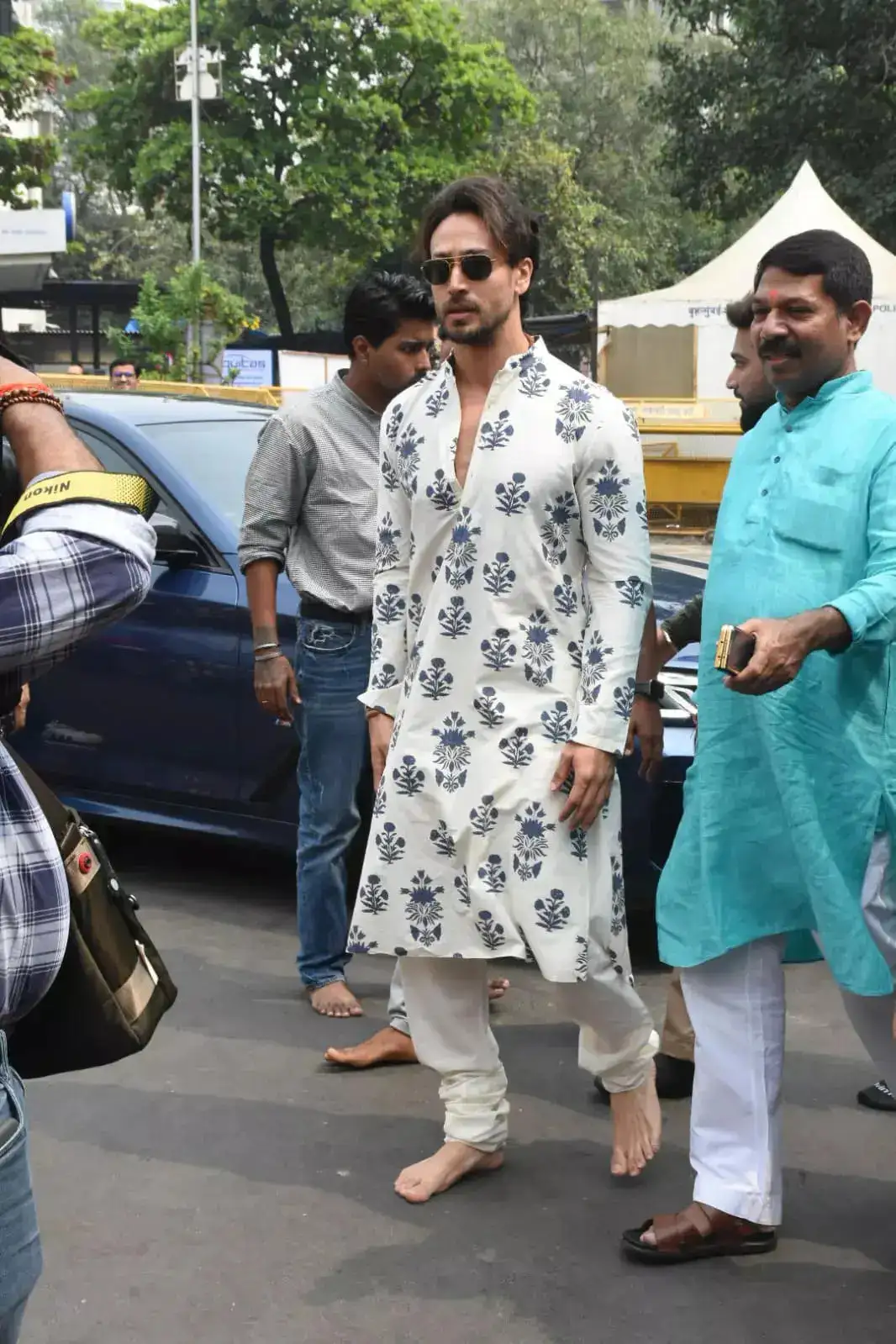 Tiger Shroff at Siddhivinayak Temple post the release of 'Ganapath'